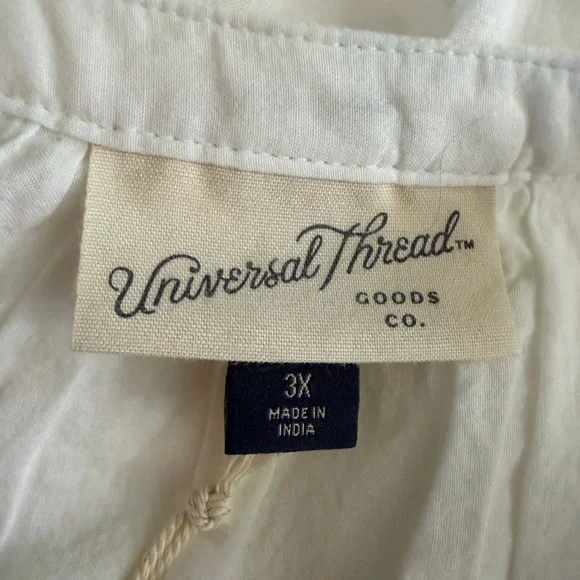 3X Universal  Thread White Eyelet Pintuck Button-Up Blouse puff elbow sleeve - Picture 6 of 8